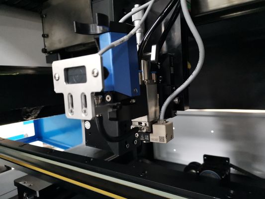 Macchina automatica ad alta velocità del montaggio di SMT dell'erogatore della colla 90000CPH per la lente del LED