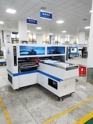 striscia di 1.2m LED che fa il gruppo di raccolto del gruppo della macchina 18W CPH che dispone la macchina del montaggio di SMT