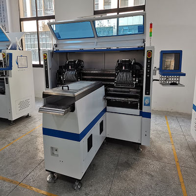 4-Module SMT Mounter con 68 ugelli, 17 ugelli ogni modulo 250000CPH per nessuna striscia del cavo