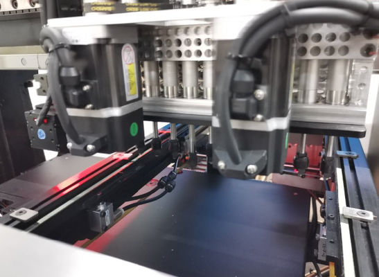 Macchina di disposizione di Windows 7 SMT della macchina del montaggio di SMT della testa 12PCS