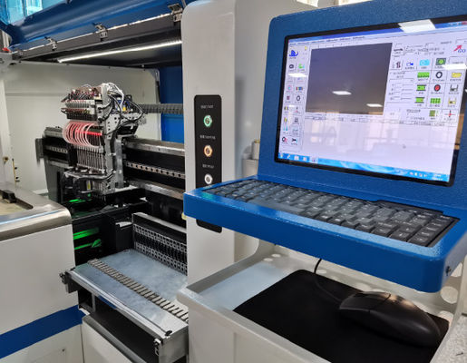 Macchina di disposizione di Windows 7 SMT della macchina del montaggio di SMT della testa 12PCS