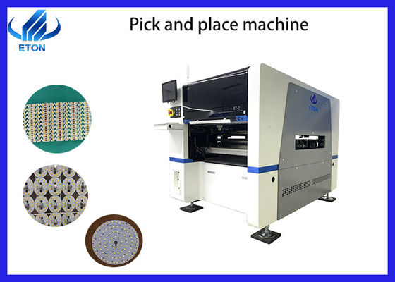 Scelta della doppia del modulo LED della lampadina lampadina della base operazionale di dispersione e macchina ad alta velocità del posto
