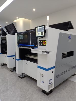 Le lampadine SMT del ccc LED selezionano e dispongono il riconoscimento di alta precisione delle teste della macchina 10