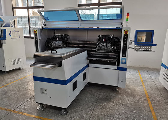 La portata ad alta velocità 250000CPH 68 PCS della capacità si dirige verso tutta la macchina flessibile della scelta e del posto dello smt della striscia di lunghezza